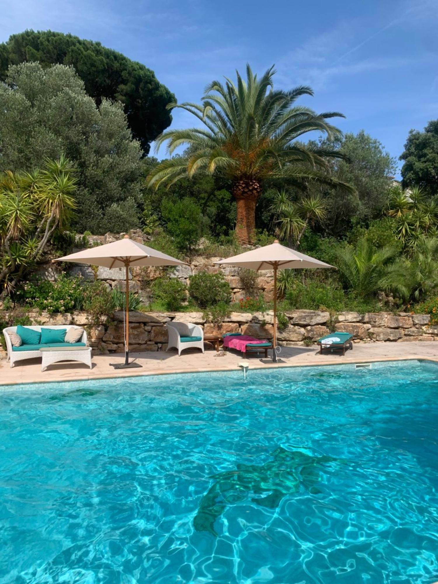 Paradis Provencal Bed and Breakfast Sainte-Maxime Exteriör bild